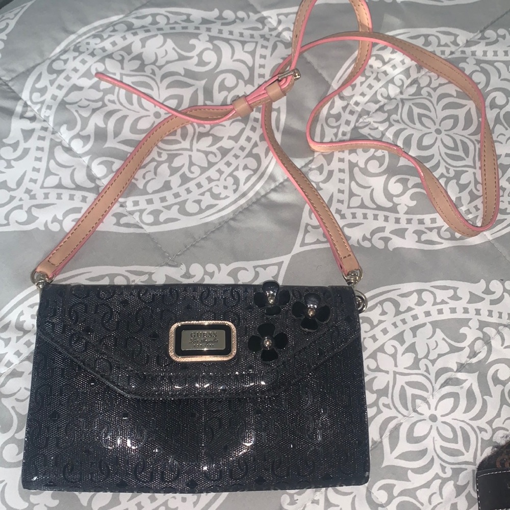 Guess crossbody